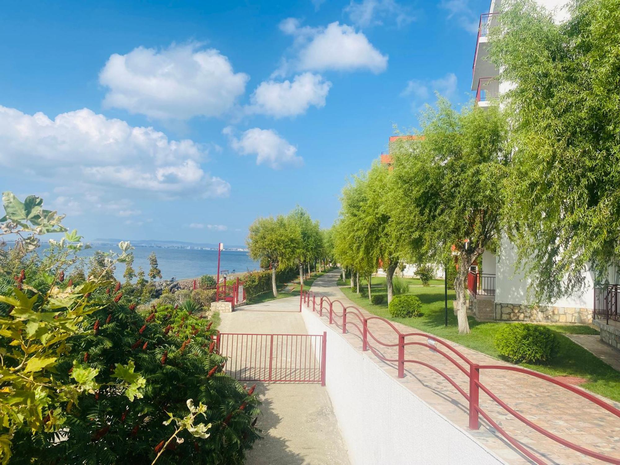 Apartment In Sveti Vlas Buitenkant foto