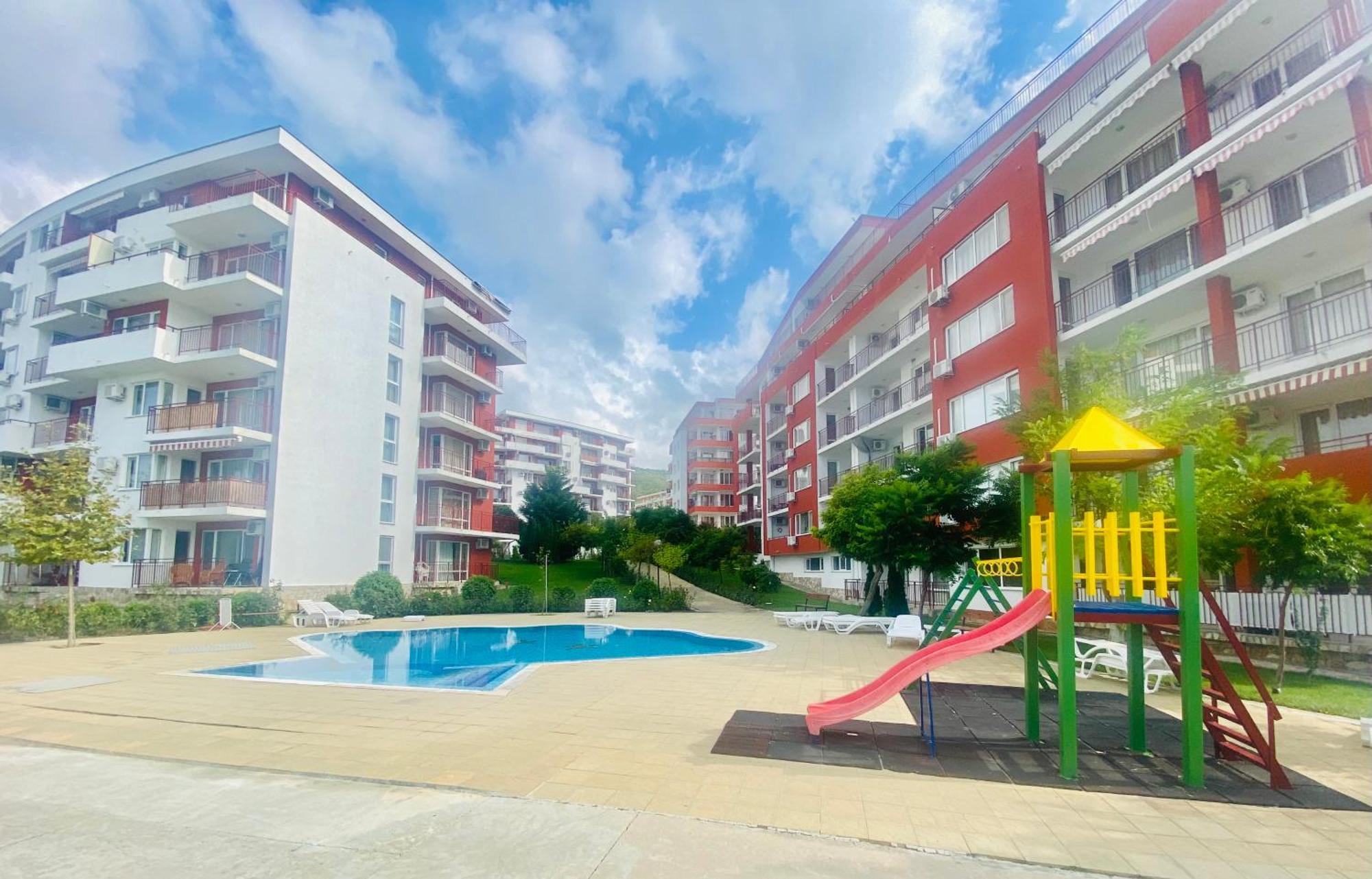 Apartment In Sveti Vlas Buitenkant foto